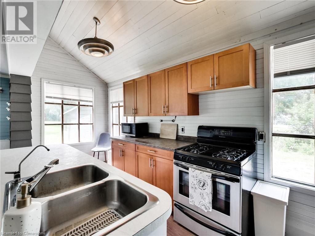 6142 Guelph Line Property Photo 13