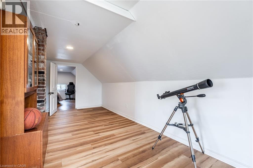 144 Dufferin Street Property Photo 19