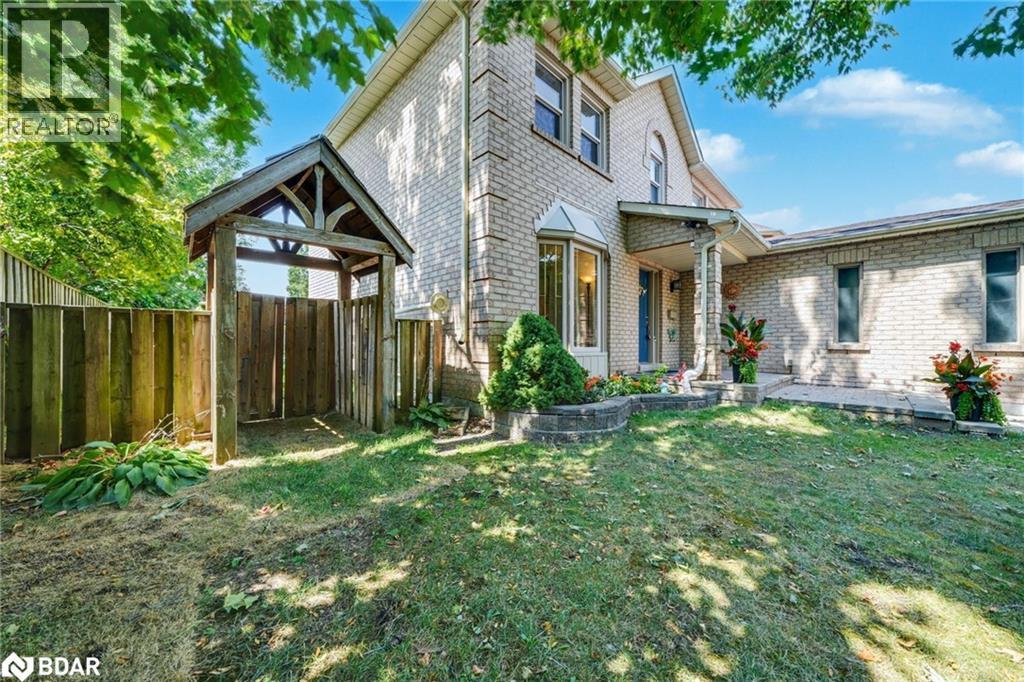 6 Milne Court Property Photo 8