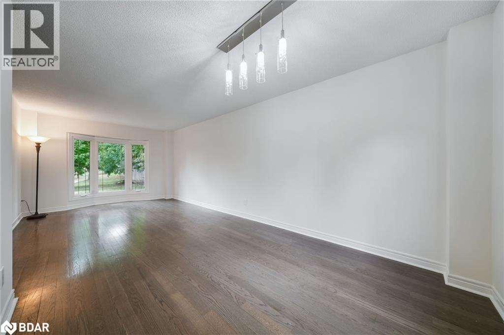 6 Milne Court Property Photo 14