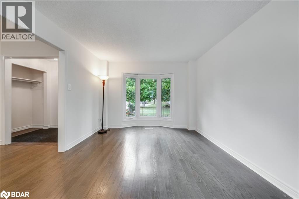 6 Milne Court Property Photo 15