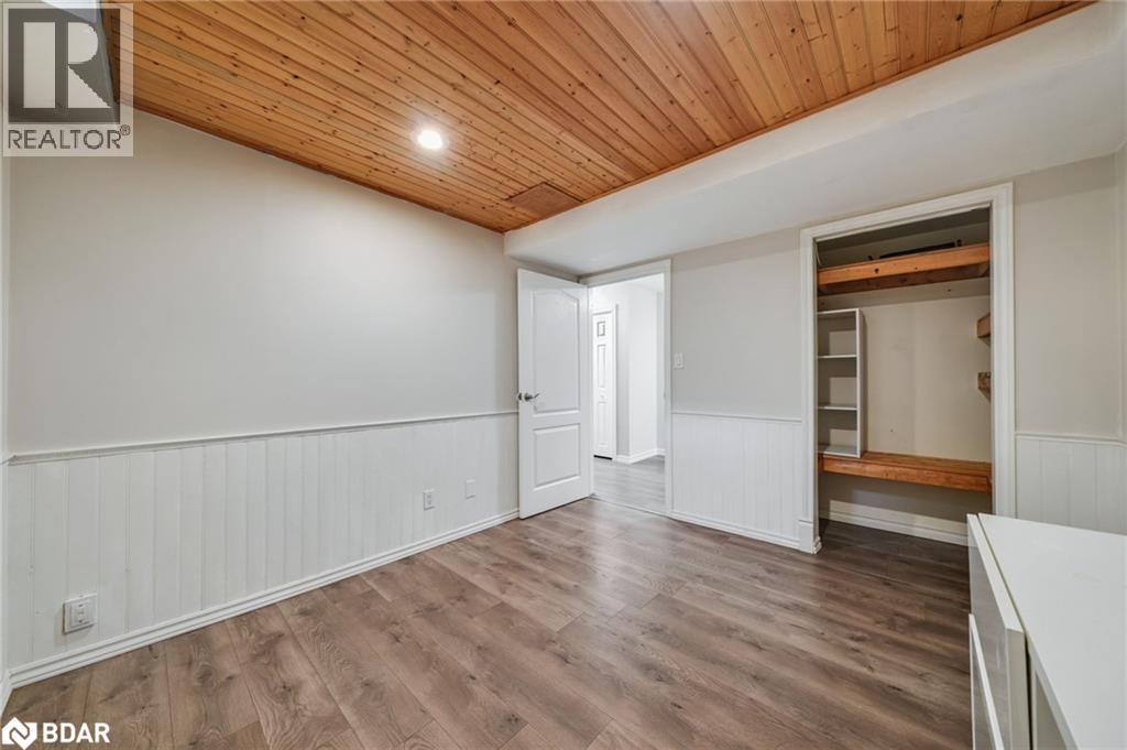 6 Milne Court Property Photo 38