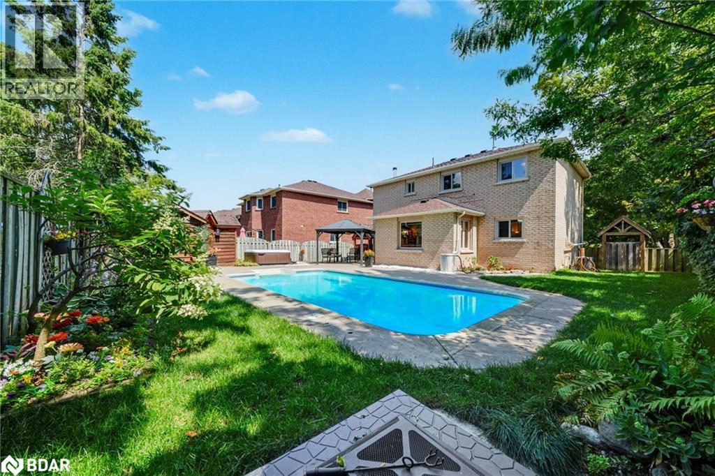 6 Milne Court Property Photo 40