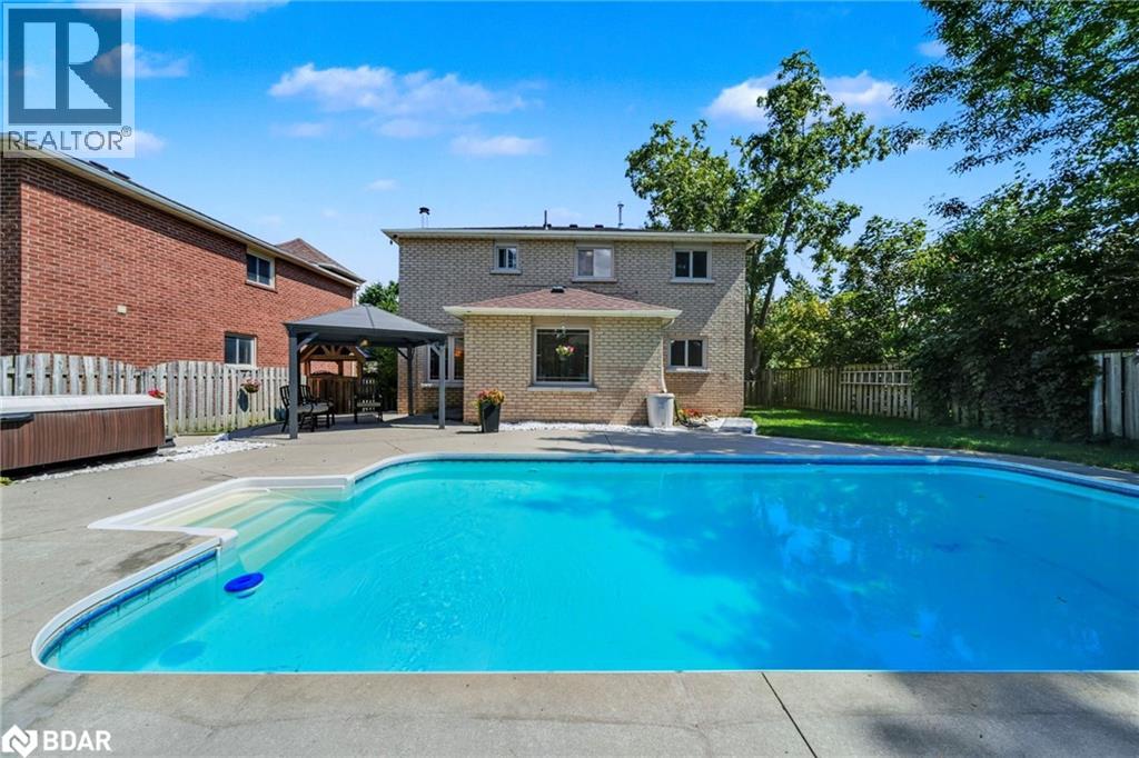 6 Milne Court Property Photo 42