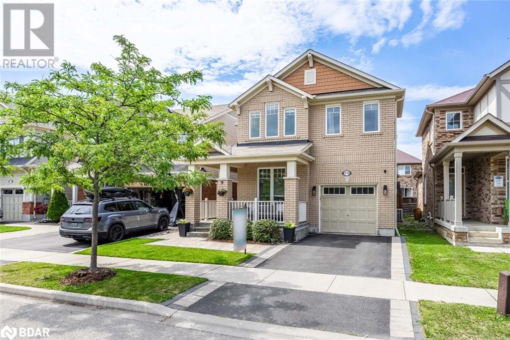 439 Zuest Crescent Property Photo 1