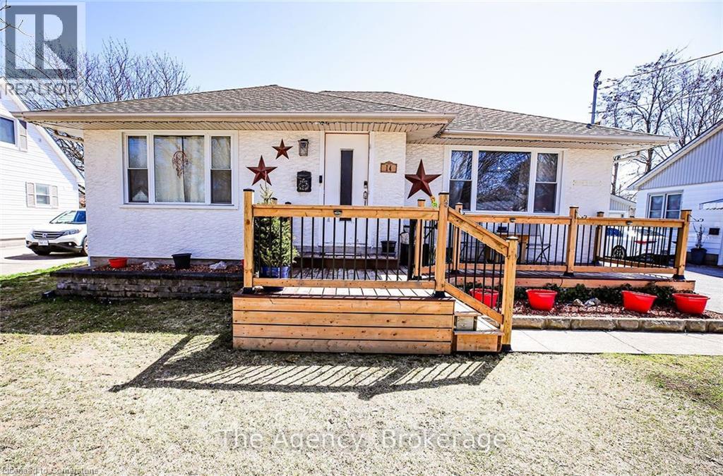 14 Heywood Avenue Property Photo 1