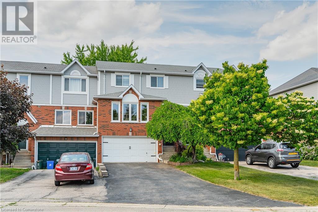 64 Fairgreen Close Property Photo 1