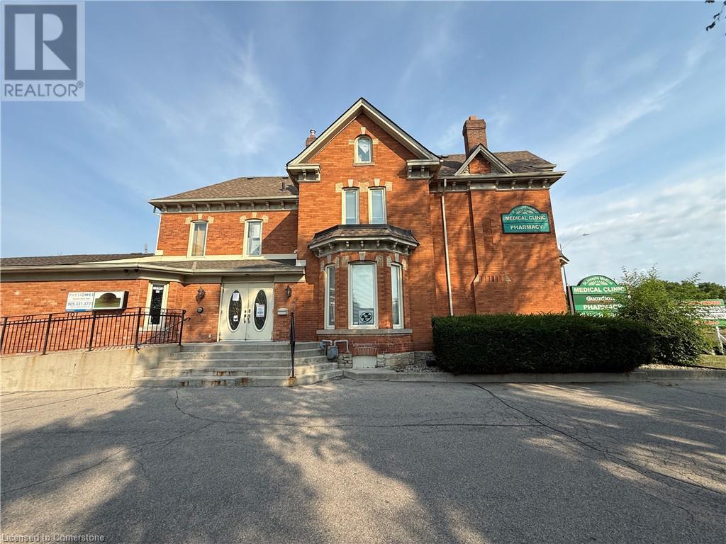 906 Brant Street Property Photo 1