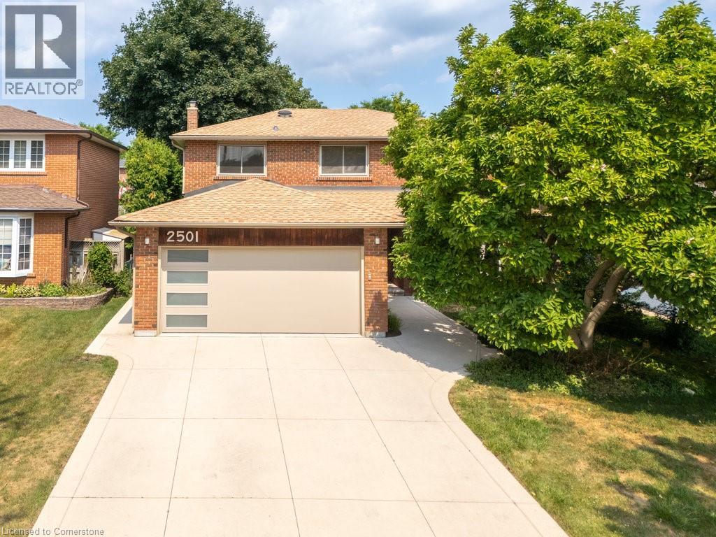 2501 BENEDET Drive