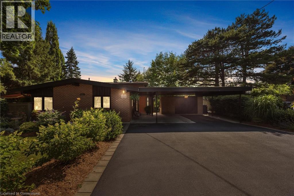 88 Callander Drive Property Photo 1