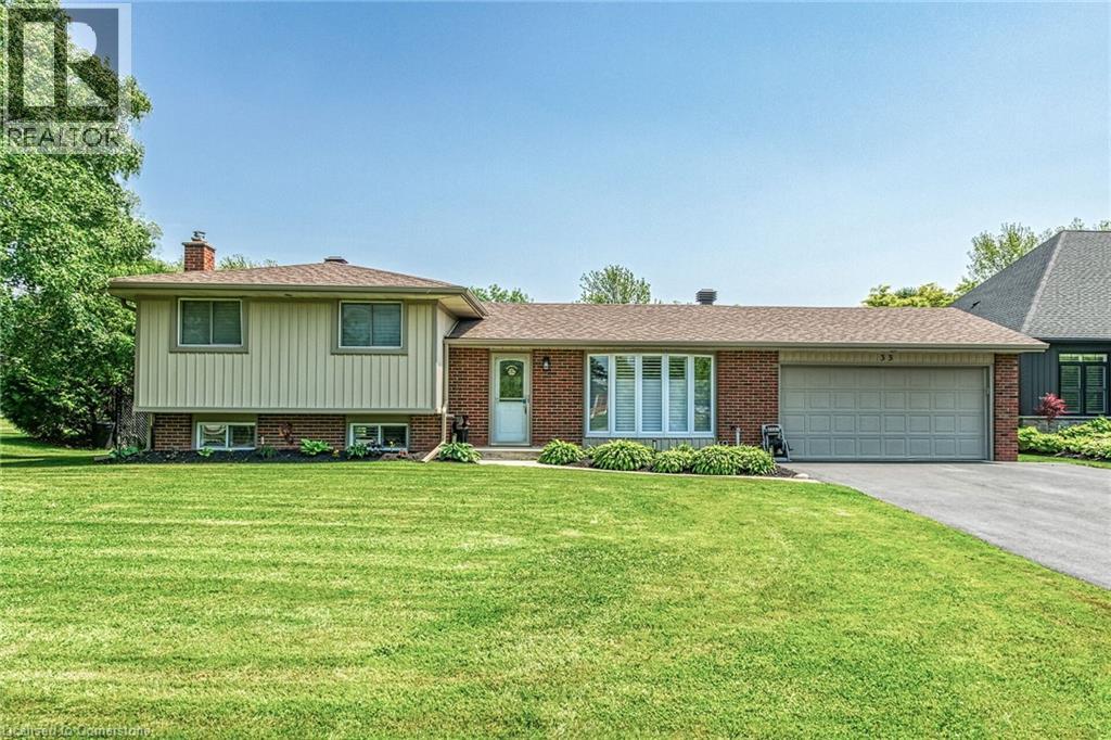 33 ECHO Street E