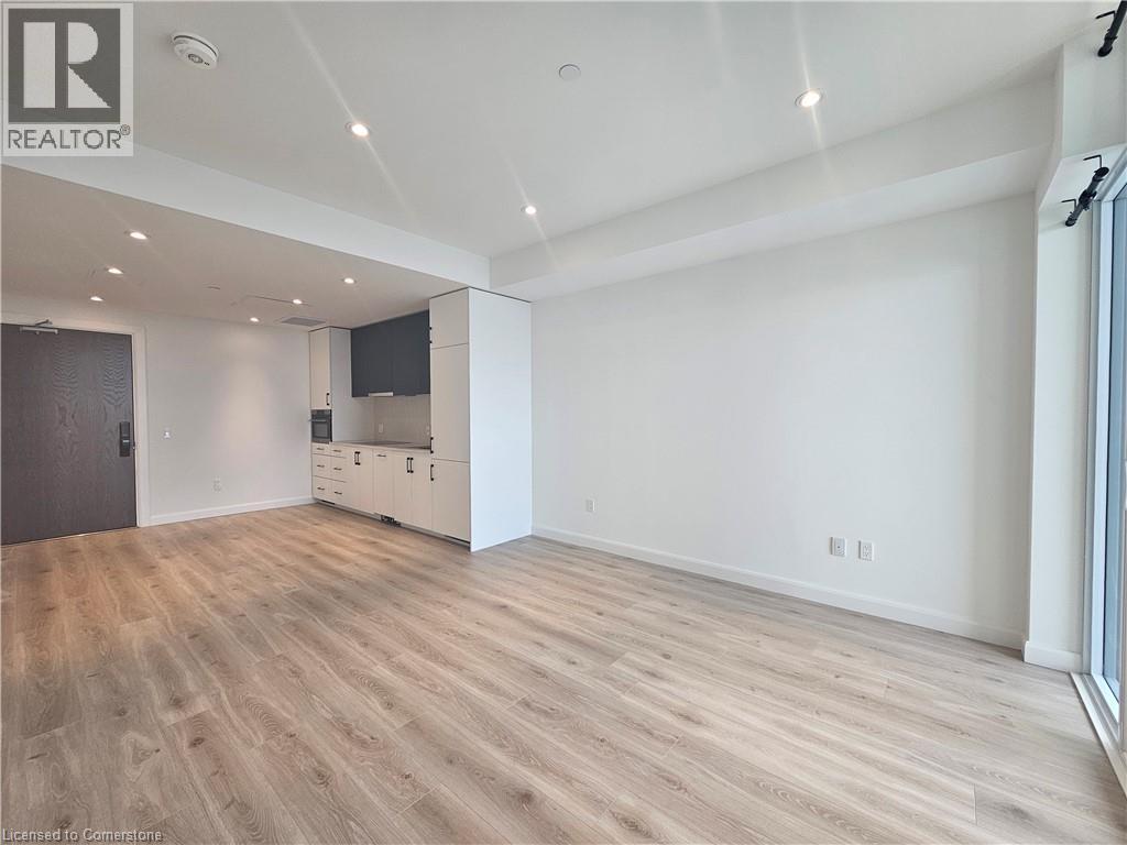 741 King Street W Unit# 1705 Property Photo 1