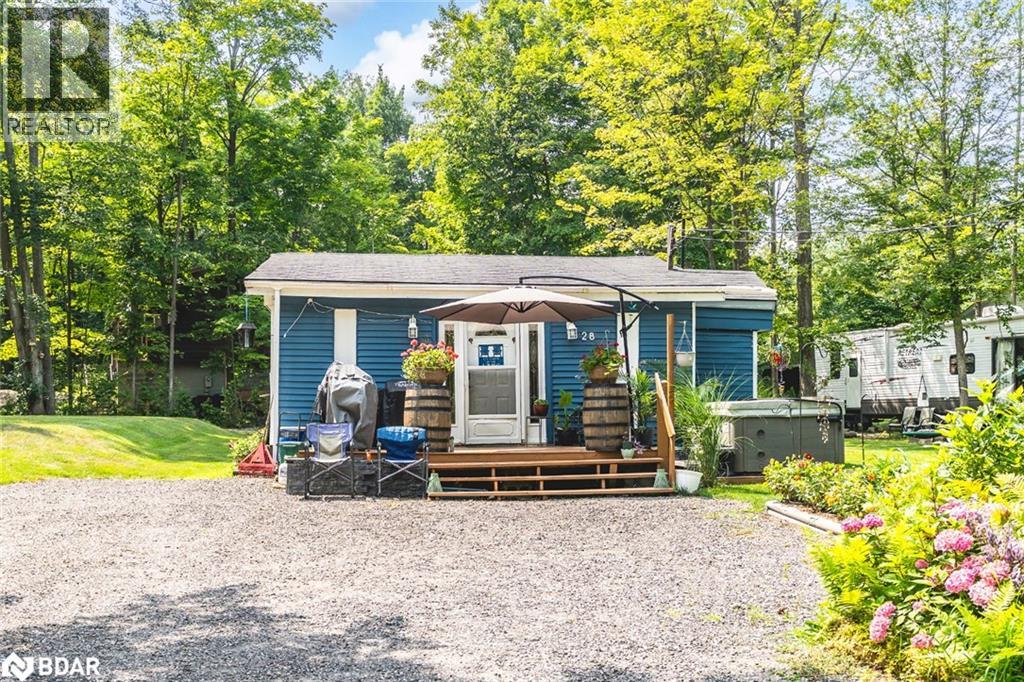 28 Wozniak Road Property Photo 1