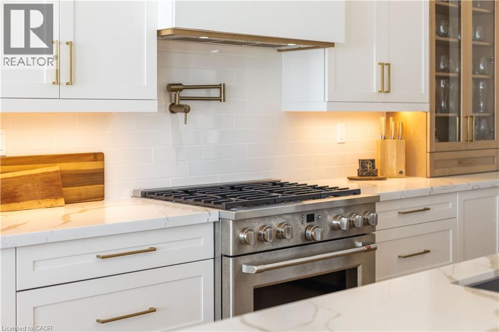 30 Sixth Concession Road Property Photo 12