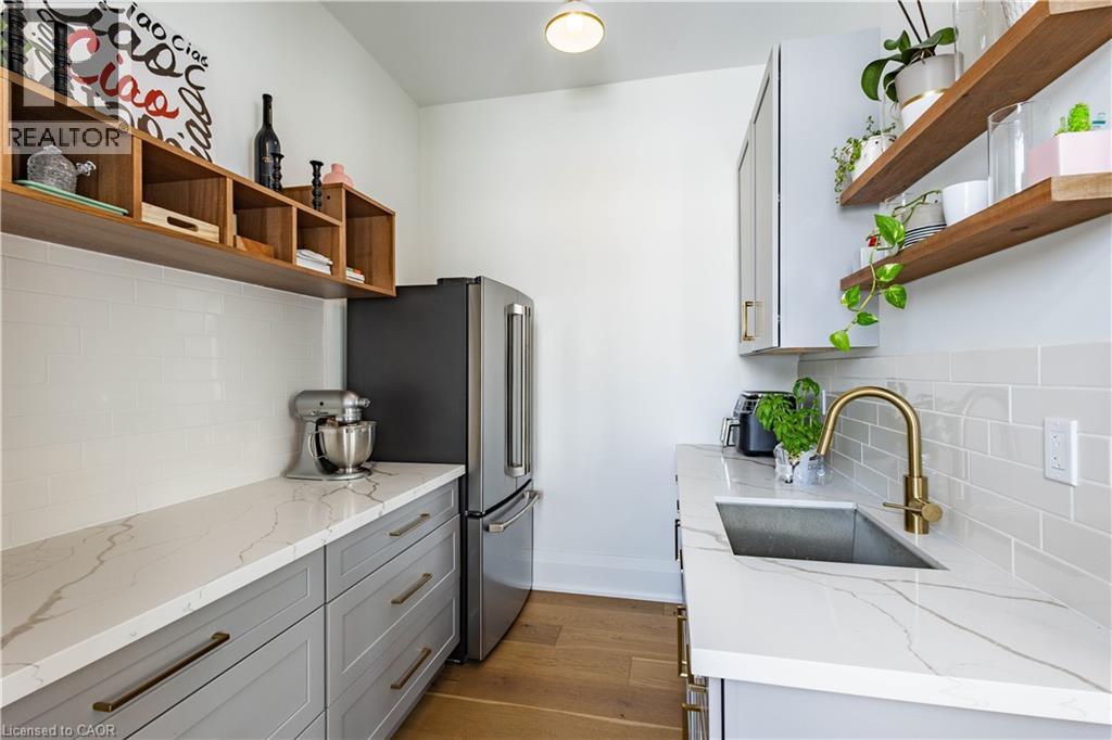 30 Sixth Concession Road Property Photo 16