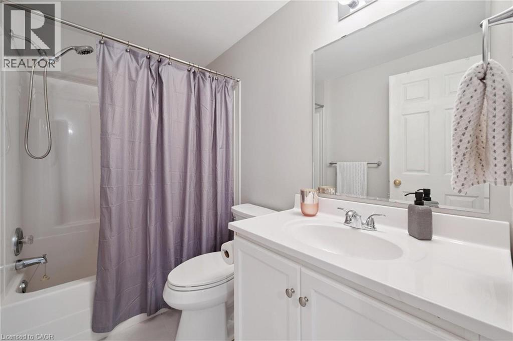 98 Schroder Crescent Property Photo 21