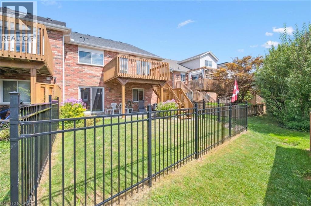 98 Schroder Crescent Property Photo 27