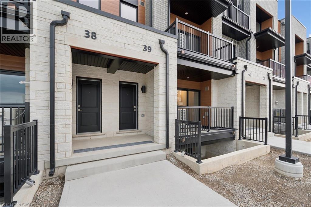525 Erinbrook Drive Unit# B039 Property Photo 4