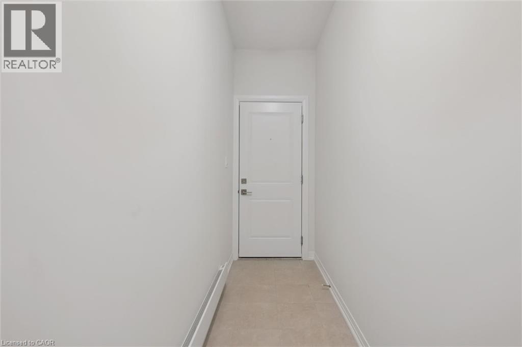 525 Erinbrook Drive Unit# B039 Property Photo 6