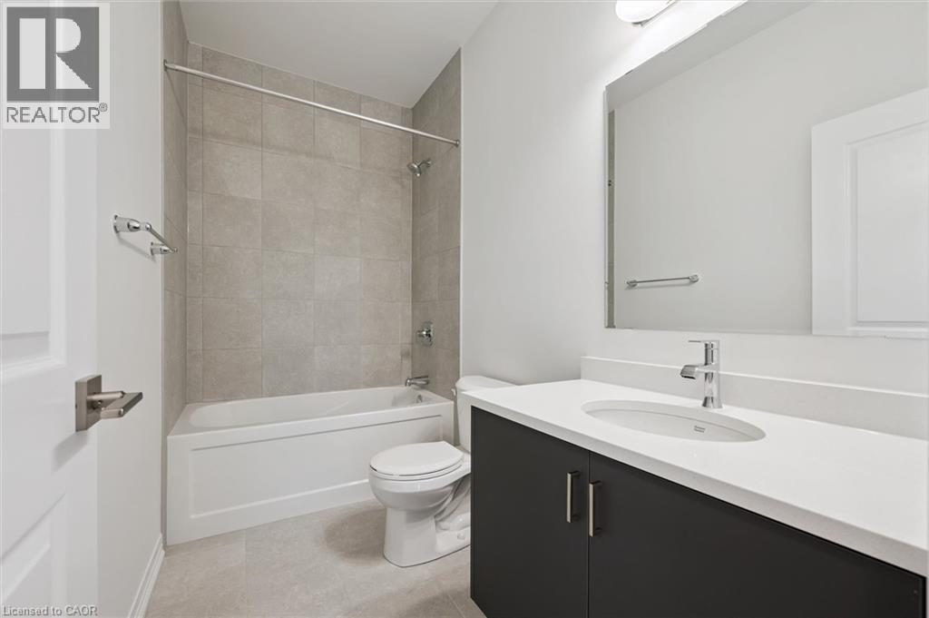 525 Erinbrook Drive Unit# B039 Property Photo 35