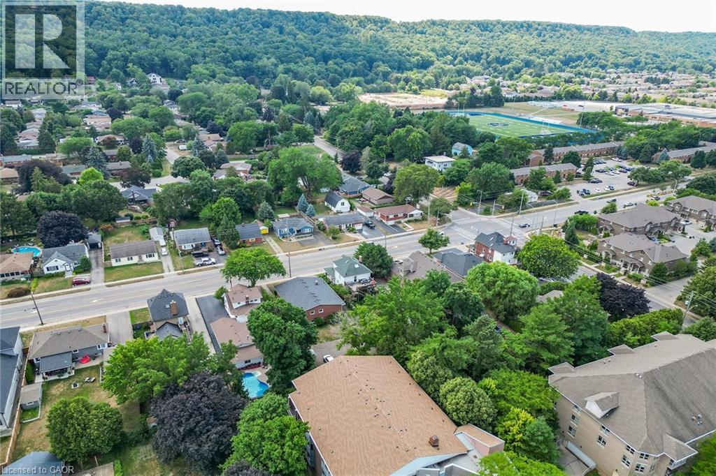 110 Livingston Avenue Property Photo 38