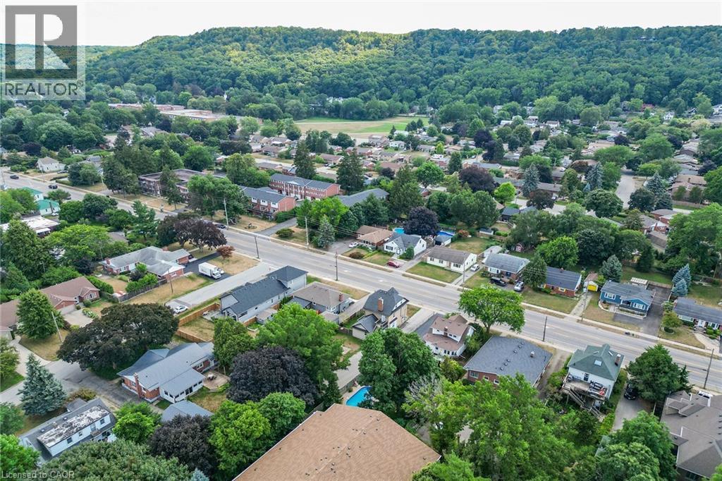 110 Livingston Avenue Property Photo 40