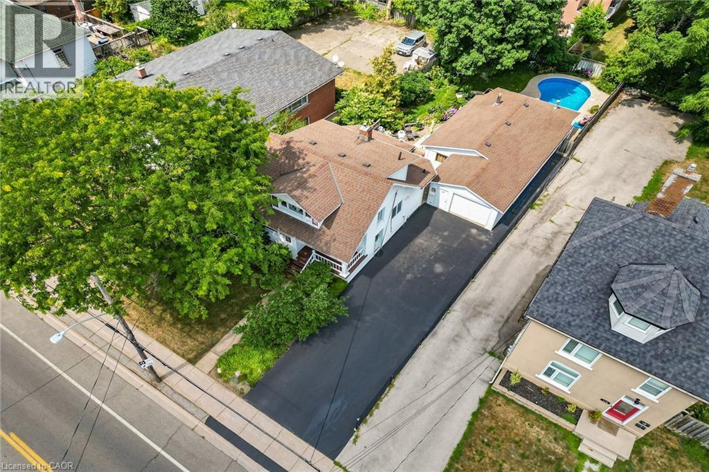 110 Livingston Avenue Property Photo 41