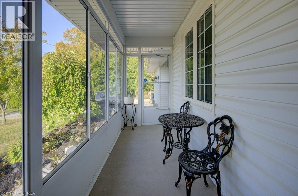 6737 Highway 20 Property Photo 8