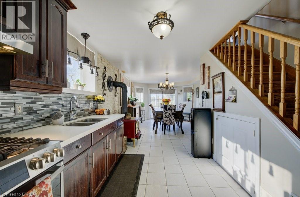 6737 Highway 20 Property Photo 22