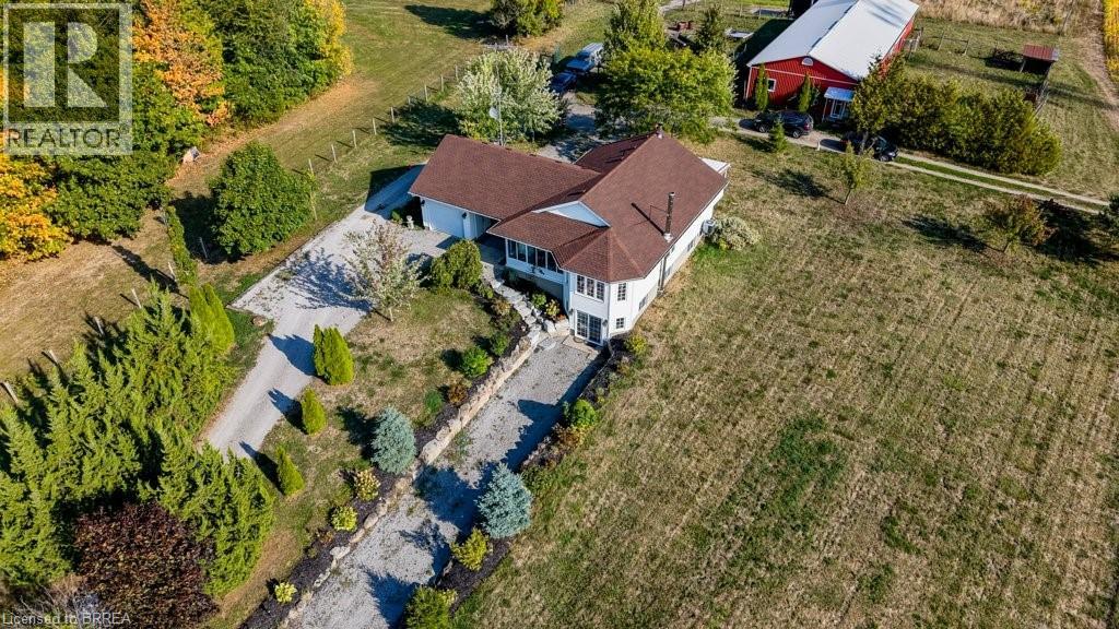 6737 Highway 20 Property Photo 7