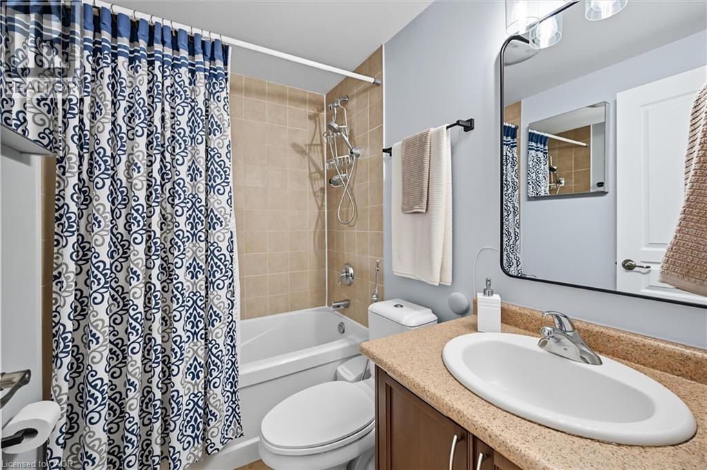 1212 Fennell Avenue E Unit# 304 Property Photo 17