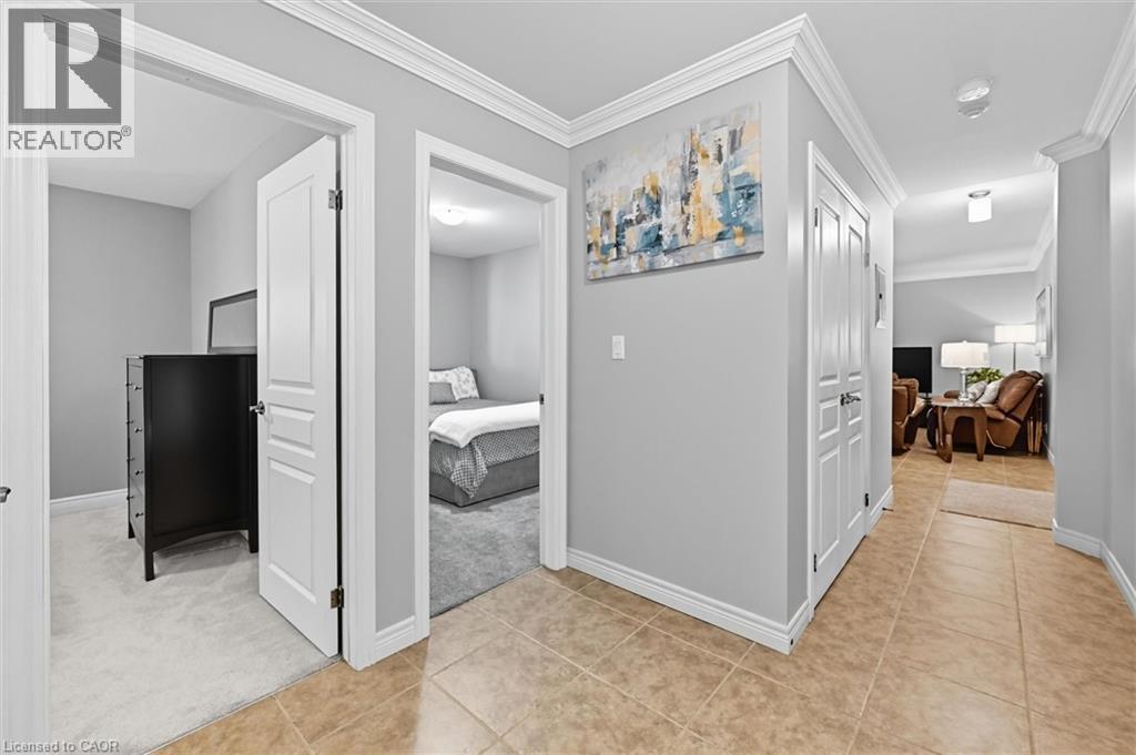 1212 Fennell Avenue E Unit# 304 Property Photo 19