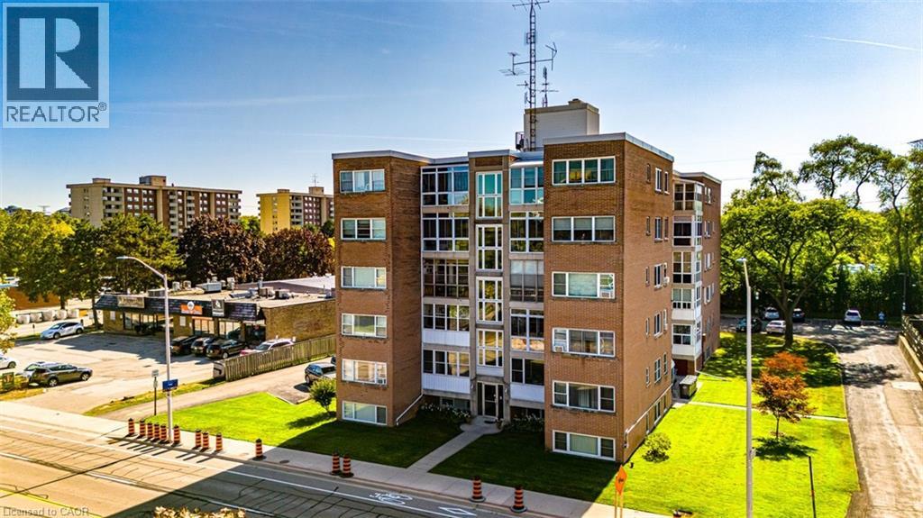 824 Brant Street Unit# 8 Property Photo 1