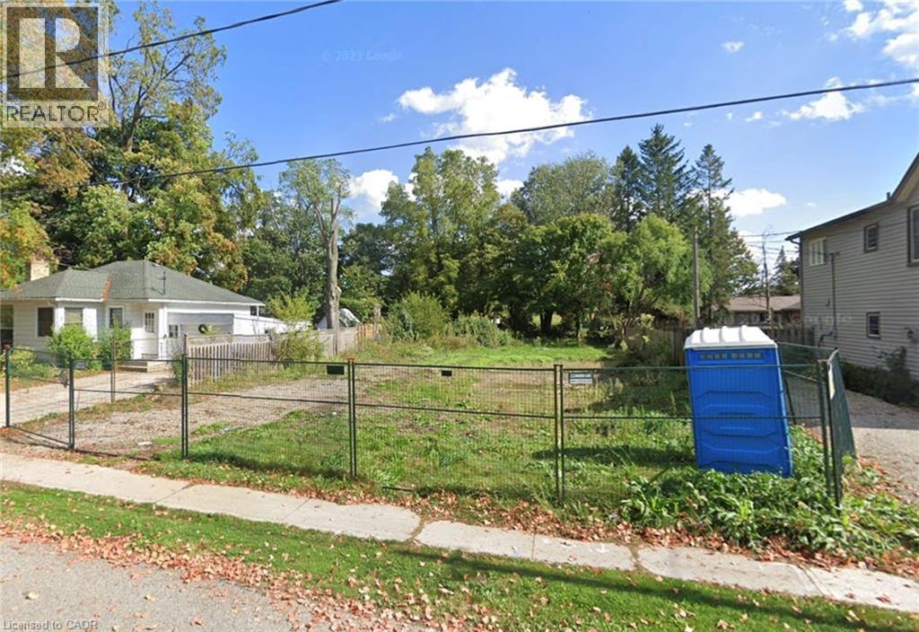 164 Catherine Street Property Photo 3