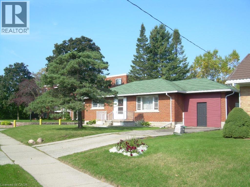160 ERB Street E Property Photo 1