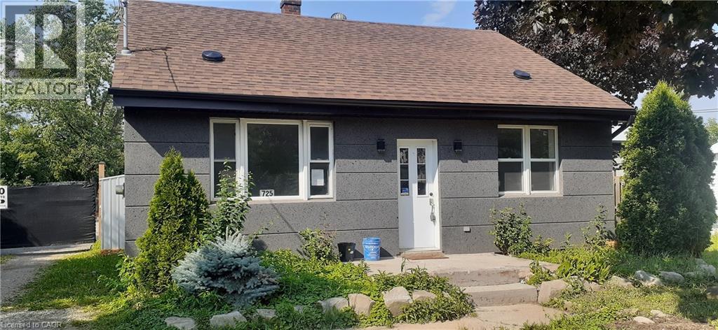 725 Barton Street Property Photo 1