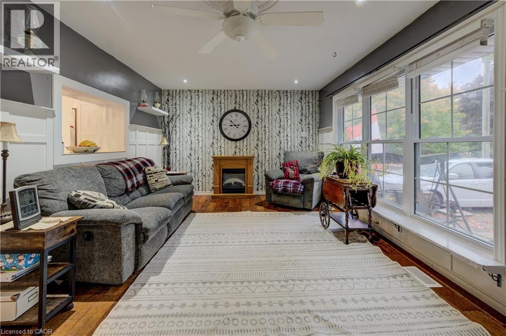 434 Hill Street Property Photo 4