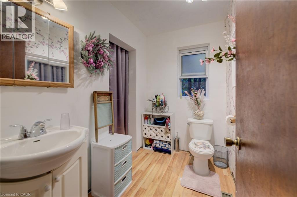 434 Hill Street Property Photo 11