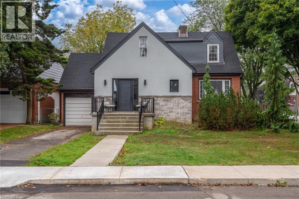 68 MOUNTAIN PARK Avenue Property Photo 1