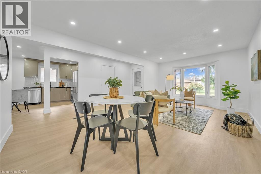 46 Bonaparte Lane Property Photo 4