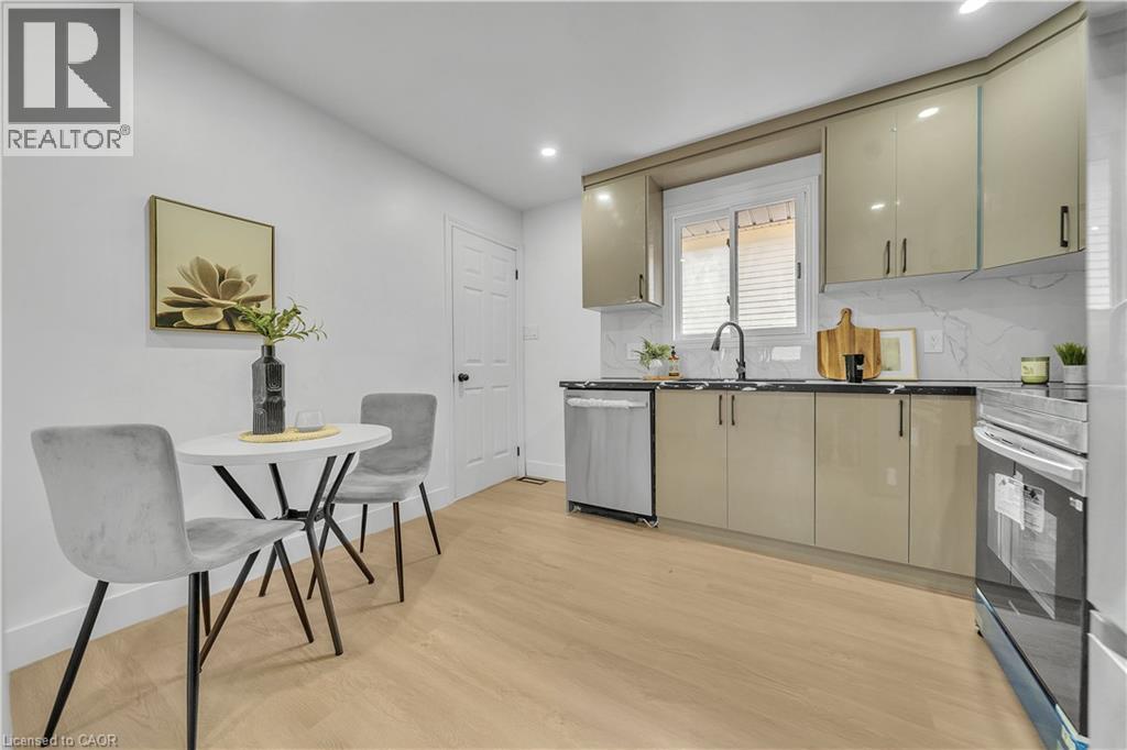46 Bonaparte Lane Property Photo 7