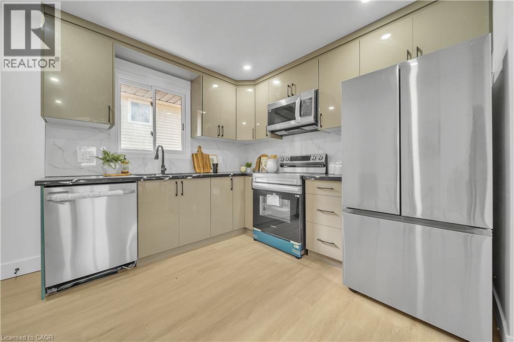46 Bonaparte Lane Property Photo 8