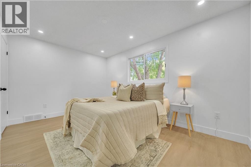 46 Bonaparte Lane Property Photo 11