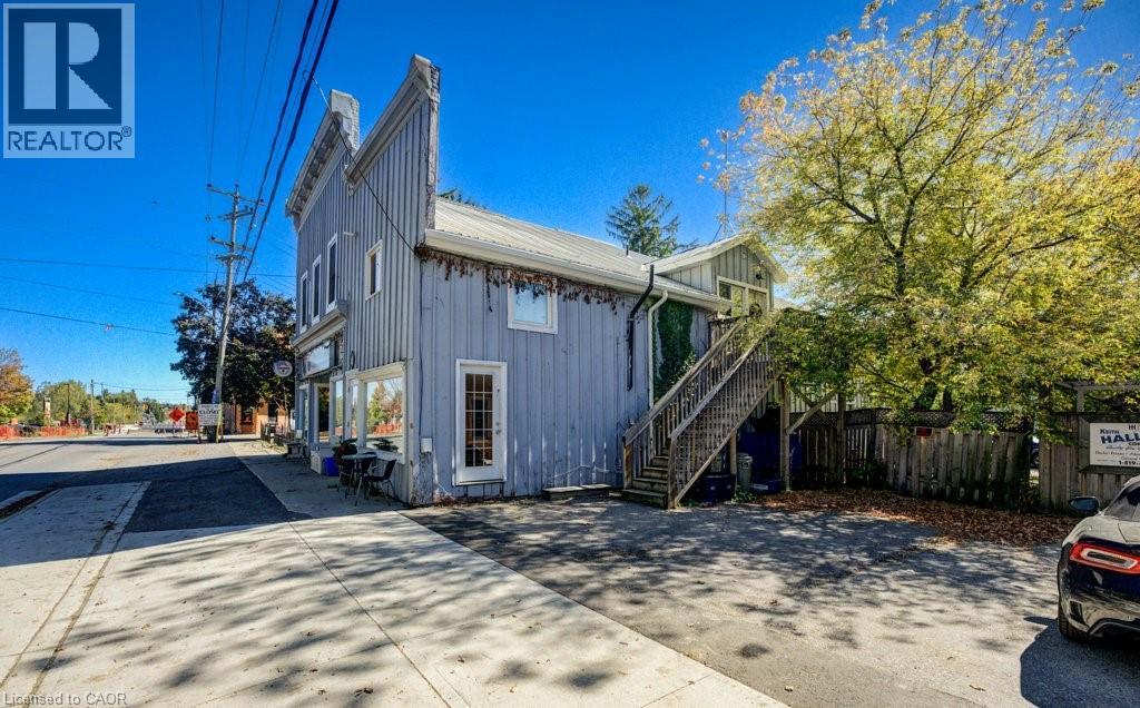 55 Snyder's Road W Property Photo 11