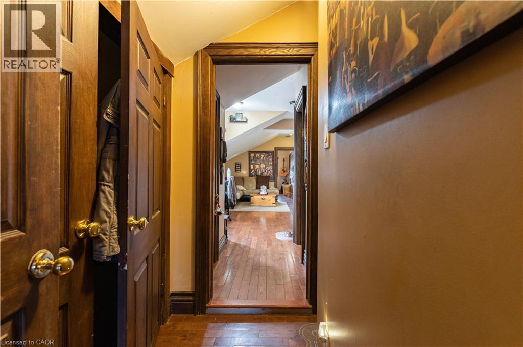 55 Snyder's Road W Property Photo 33