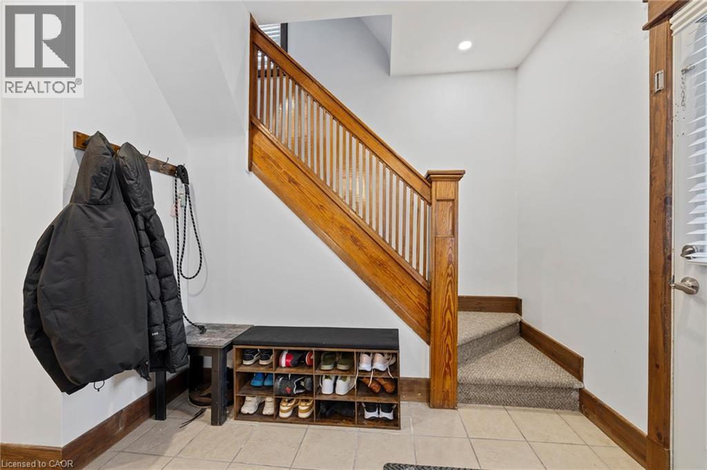 4731 Third Avenue Property Photo 7