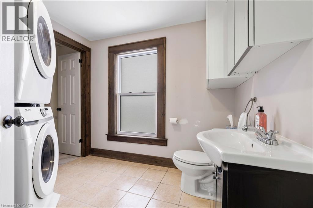 4731 Third Avenue Property Photo 16