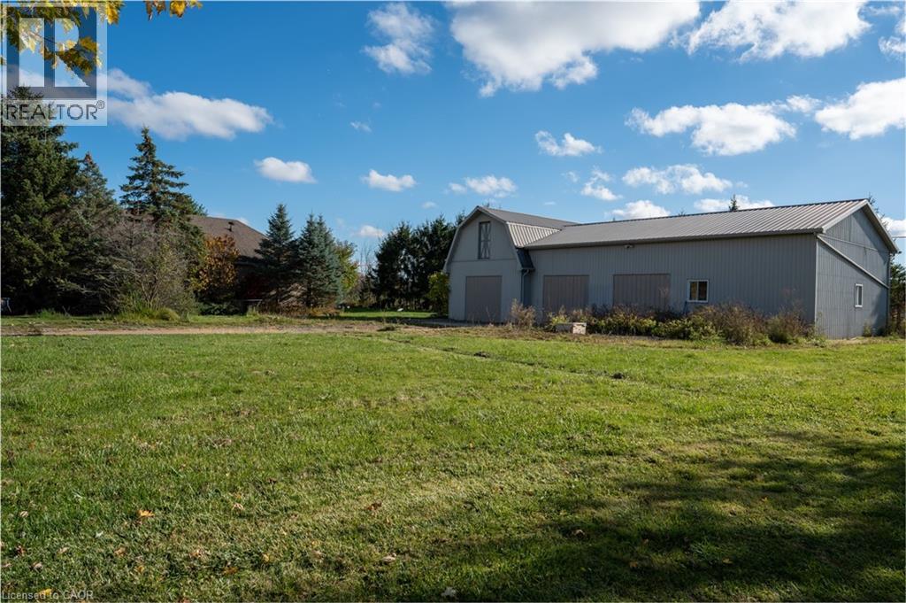 425 Golf Club Road Property Photo 42