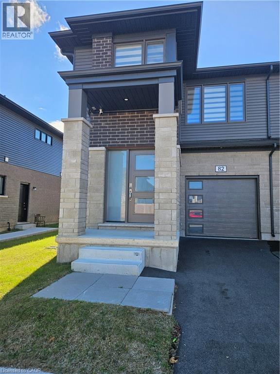 82 Acacia Road Property Photo 1