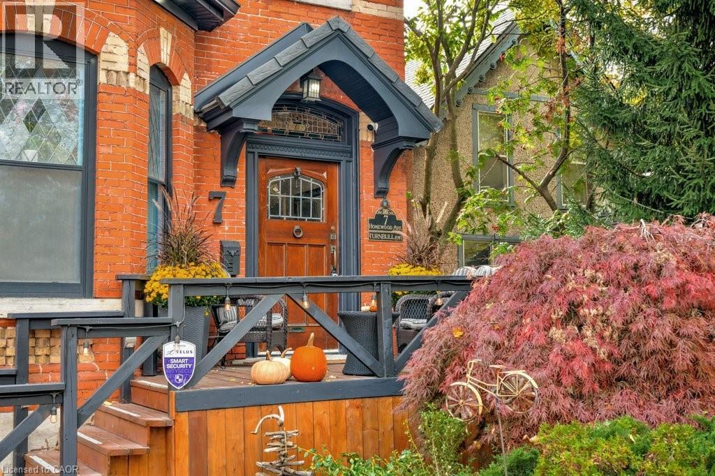 7 Homewood Avenue Property Photo 4